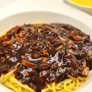 The jajangmyeon was really delicious. at VEGANCHAN in Seoul