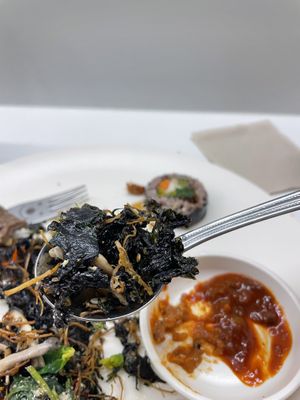 Crunchy sweet seaweed: recommend  at VEGANCHAN in Seoul