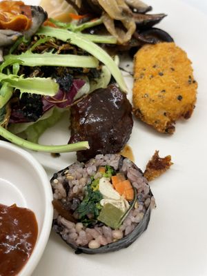 Gimbap! Recommended   at VEGANCHAN in Seoul