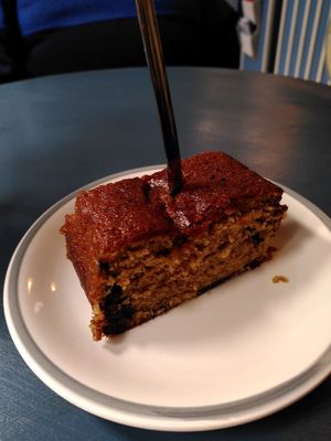 Rosen-Schoko-kuchen vegan at Mon Général Café Culturel in Neustadt