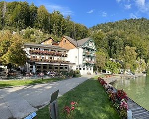 Restaurant   at Waldbad Fürberg in St Gilgen