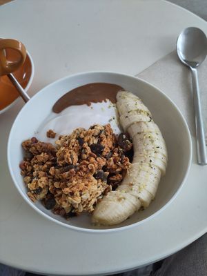 Coconut müsli at blond. in Nuremberg