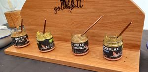 veganmania: spreads to try @goldblatt at Vegane Gesellschaft Österreich in Vienna