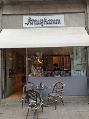 Outside at Cafe Kreutzkamm in Munich
