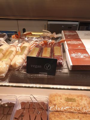  at Cafe Kreutzkamm in Munich