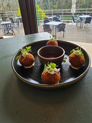  at Dona Sardinha in Luso