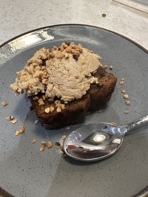 Bananabread (only cashew topping is vegan - nougat is not! So the website is slightly misleading)  at Freddy Green in Aalborg