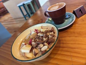 Caramel apple at ADJØ in Dunedin