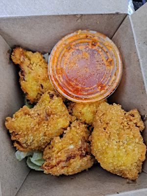 Buffalo cauliflower at World Vegan Cuisine in St Petersburg