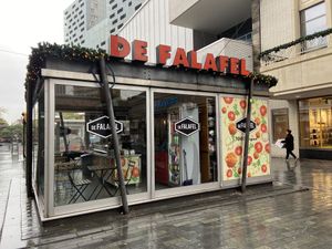100% vegan  at De Falafel in Rotterdam