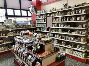 First floor  at De Goudsbloem Gezondheidswinkel in Spijkenisse