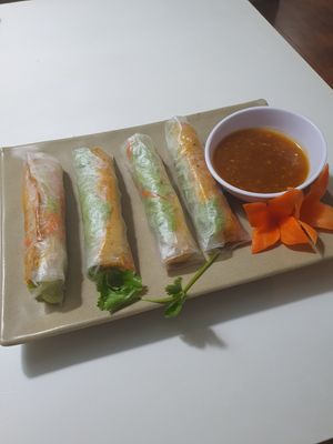 Fresh spring rolls with peanut souce at Cozy Restaurant Huế  in Hue