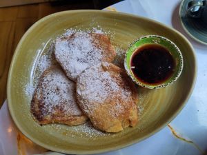 Pancakes with marple sirup at Helga in Konstanz