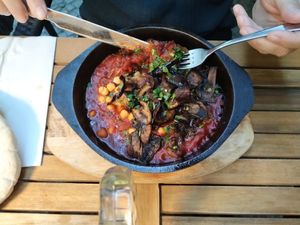 Shakshuka Vegan at Feinberg's in Berlin