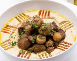 Hummus moshroom at Feinberg's in Berlin