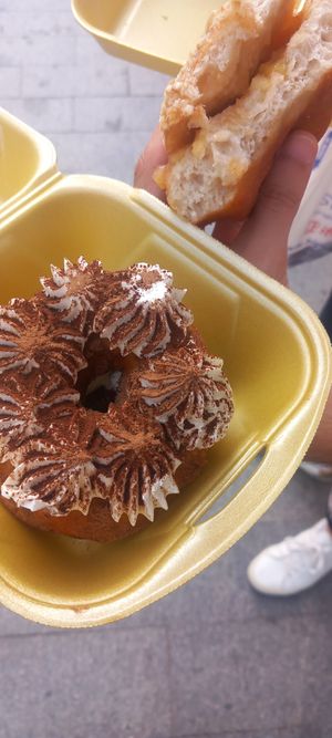  at Vonuts in Valencia