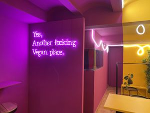   at Vonuts in Valencia