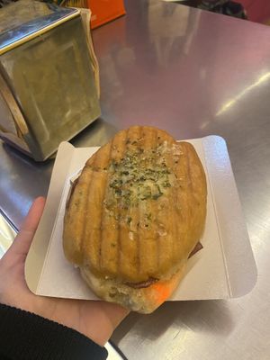   at Vonuts in Valencia