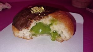  at Vonuts in Valencia