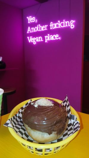 Relleno de Nutella at Vonuts in Valencia