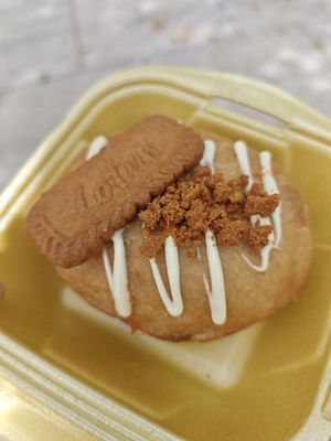 Lotus biscoff at Vonuts in Valencia
