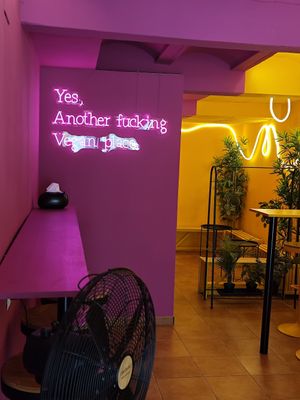  at Vonuts in Valencia