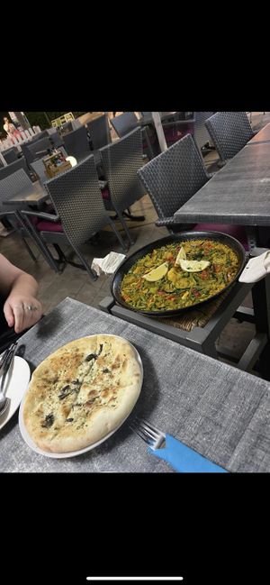 Vegetable Paella with Garlic and Rosemary Focaccia  at Punto Italia in Mallorca