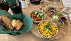 Breakfast „Berta“  at Café Hin & Veg in Leipzig