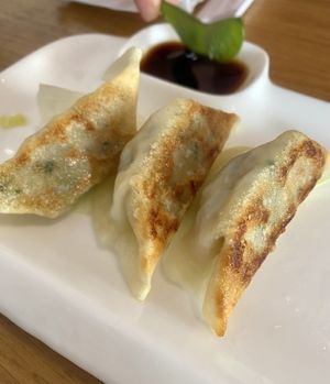 Gyoza di verdure   at Home Ramen in Frankfurt
