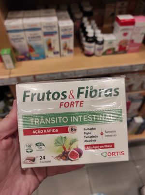 Frutos e fibra at Celeiro - Campus de Sao Joao in Porto