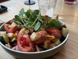  Ochsenherz-Tomaten Salat  at The Fine Food Store in The Rocks