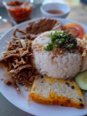 Vegan com tam at Thien Duyên in Ho Chi Minh City