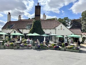Outside seating   at Pipe and Glass in Beverley