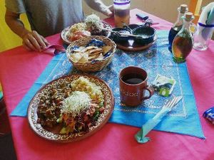 Delicious lunch: stuffed chayote, lentil curry, tamarind water and green tea 💜 at Yerbabuena del Sisal in Valladolid