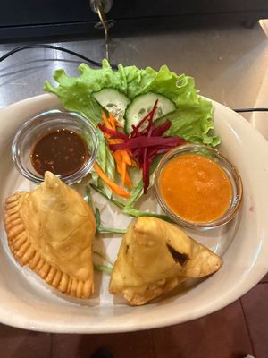 Samosa vegetarian at Elohim Asian Fusion Restaurant in Funchal