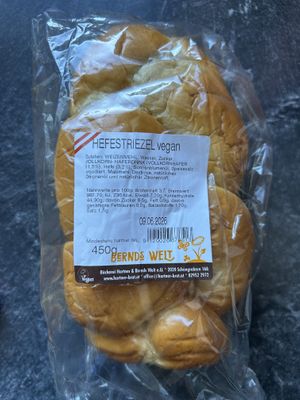 Striezel 6€  at Bäckerei Hartner in Grabern