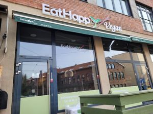 Restaurant front at EatHappy Vegan - Rosenhoff in Oslo