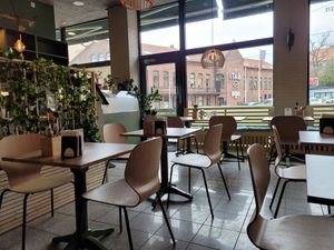 Indoor seating at EatHappy Vegan - Rosenhoff in Oslo