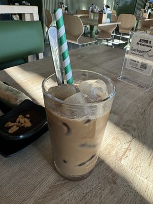 Iced coffee   at EatHappy Vegan - Rosenhoff in Oslo