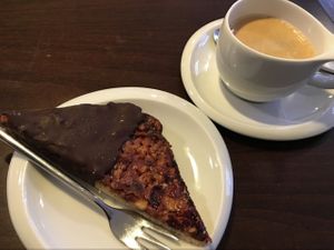 nut wedge yayyyyyyyy at Fau in Jena