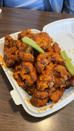 Cauli Wings at The Happy Hooligans in San Jose