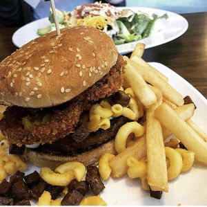 BBQ Burger at The Happy Hooligans in San Jose