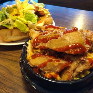 Mac & cheese & po boy sandwich  at The Happy Hooligans in San Jose