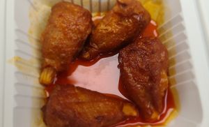 Buffalo wings at The Happy Hooligans in San Jose