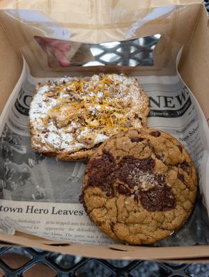  at Lindsey Bakes in Mobile