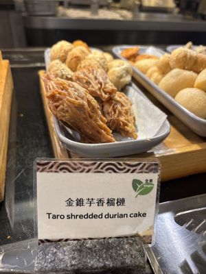 Taro durian  at Kyo Kyo Vegetarian Restaurant - 京享蔬食百匯餐庁 in Kaohsiung