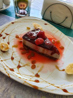 Cheesecake (cashew cheese) at Chirimoya in Salta