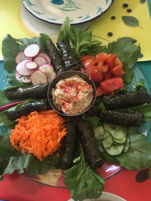 Stuffed vineleaves at Chirimoya in Salta