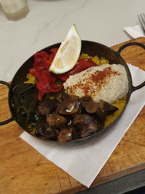 Vegan Paella at Chirimoya in Salta