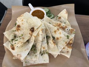 Love the naan!  at SUN BERNO - Chun Dazhi Store - 光焙若蔬食 春大直門市 in Taipei
